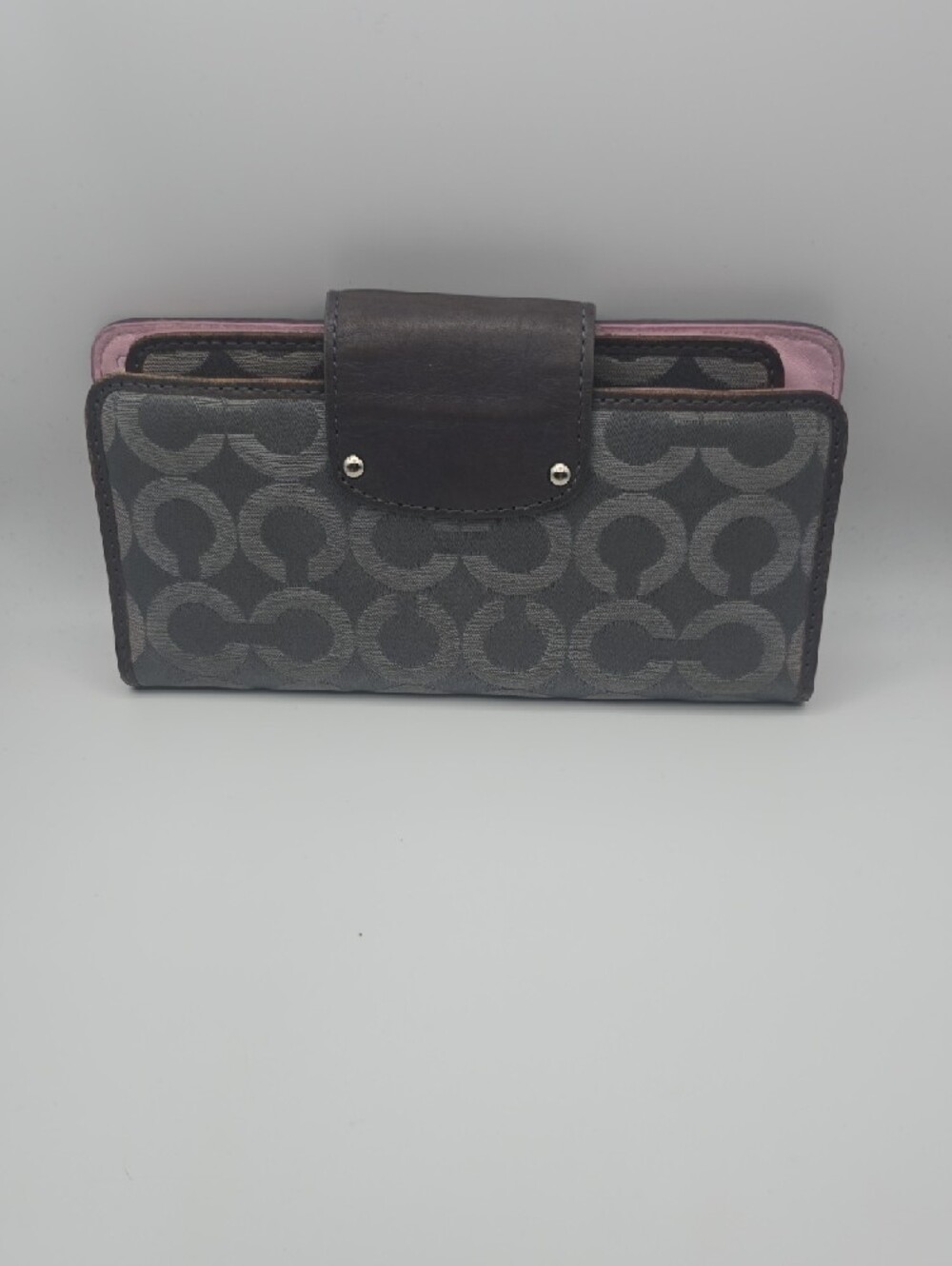 Coach Gray/Pink Signature Horse/Carriage Long Wallet W Checkbook (GOOD/FAIR)π - Picture 15 of 15